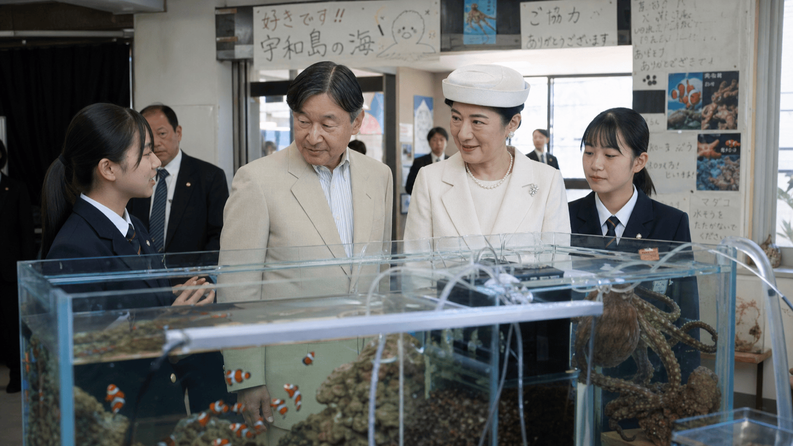 Imperial Couple Visit Student Aquarium and Rebuilt Brewery in Ozu, Ehime