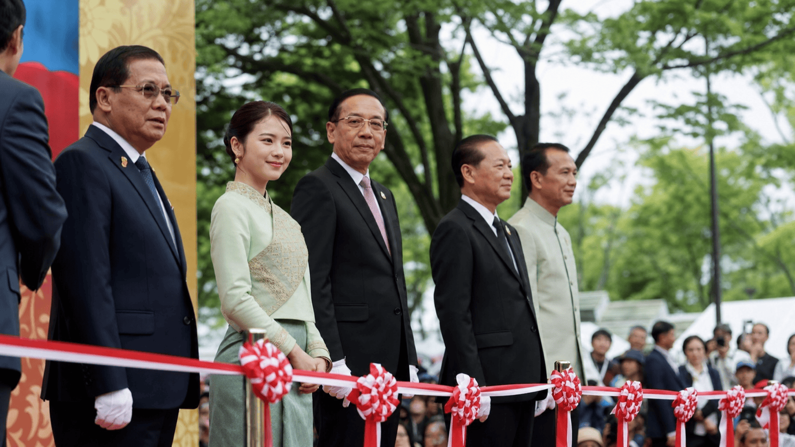 Princess Aiko Attends Laos Festival Opening Ceremony in Tokyo